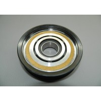 ..Шків с підшипником d=120 пазів 6